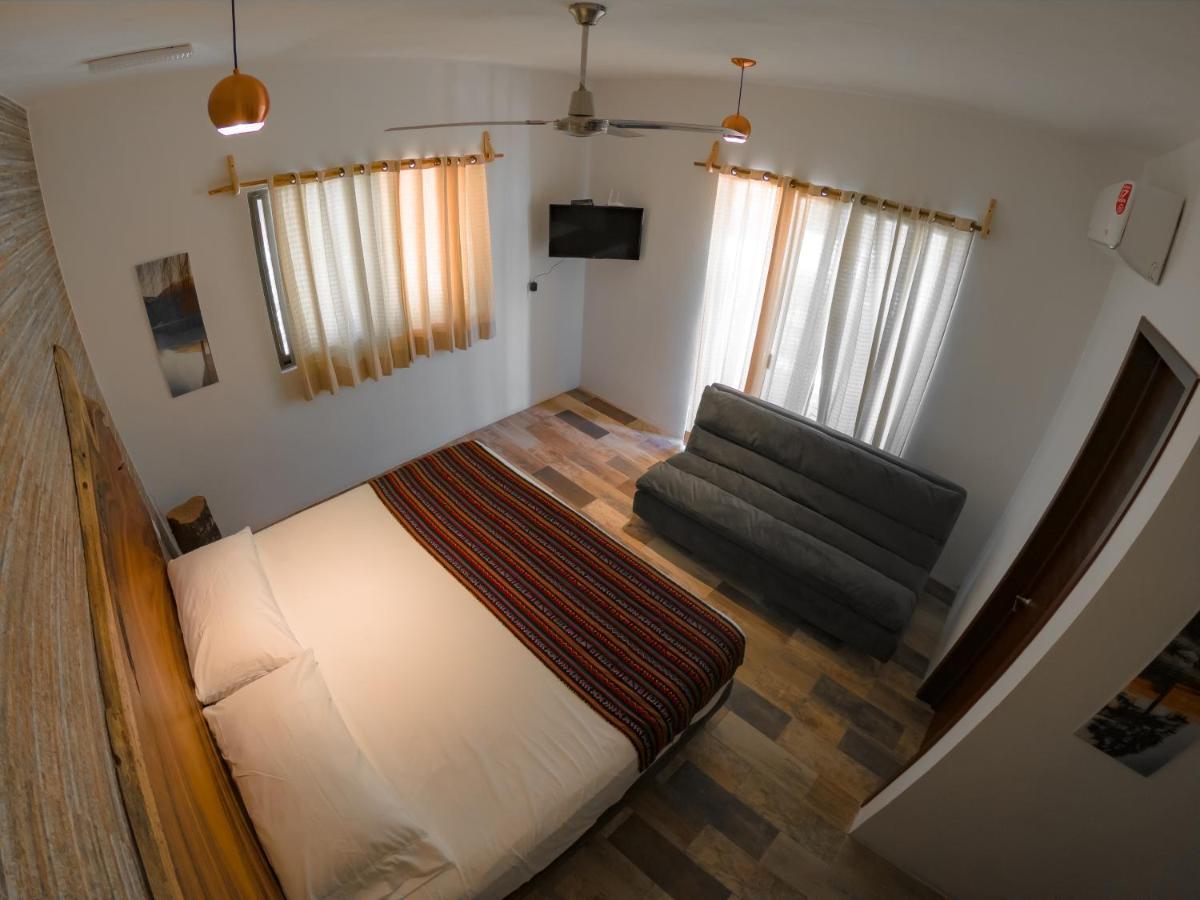 Hotel Pancho Villas Bacalar - Free Bikes And Paddles Екстер'єр фото