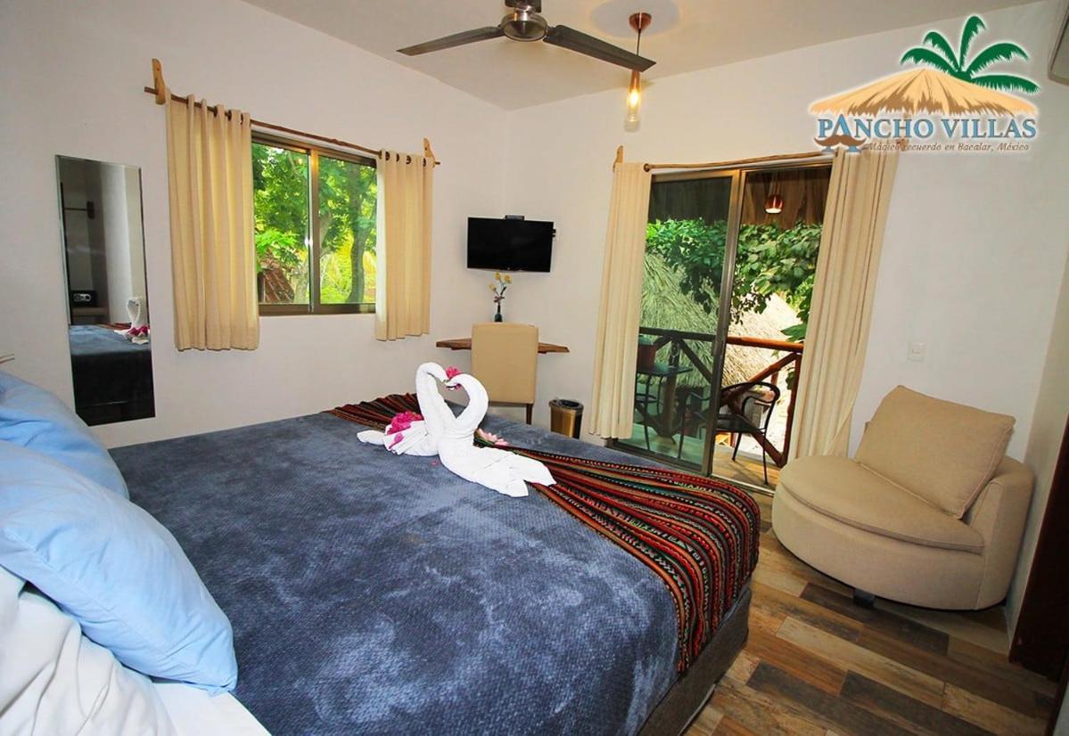 Hotel Pancho Villas Bacalar - Free Bikes And Paddles Екстер'єр фото